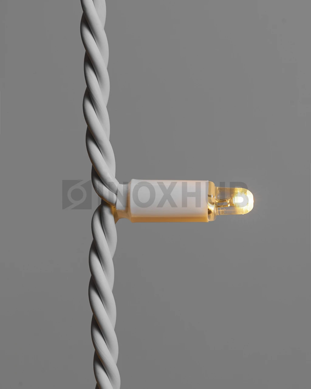 Светодиодная гирлянда INOXHUB Нить 10м, 100 LED, соединяемая, 220В, IP65, белый резиновый провод 3.3мм, ТЁПЛАЯ БЕЛАЯ фото Иноксхаб