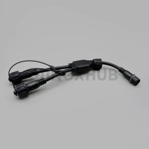 Разветвитель универсальный для гирлянд 2-pin INOXHUB, 1-2, ЧЕРНЫЙ провод фото Иноксхаб