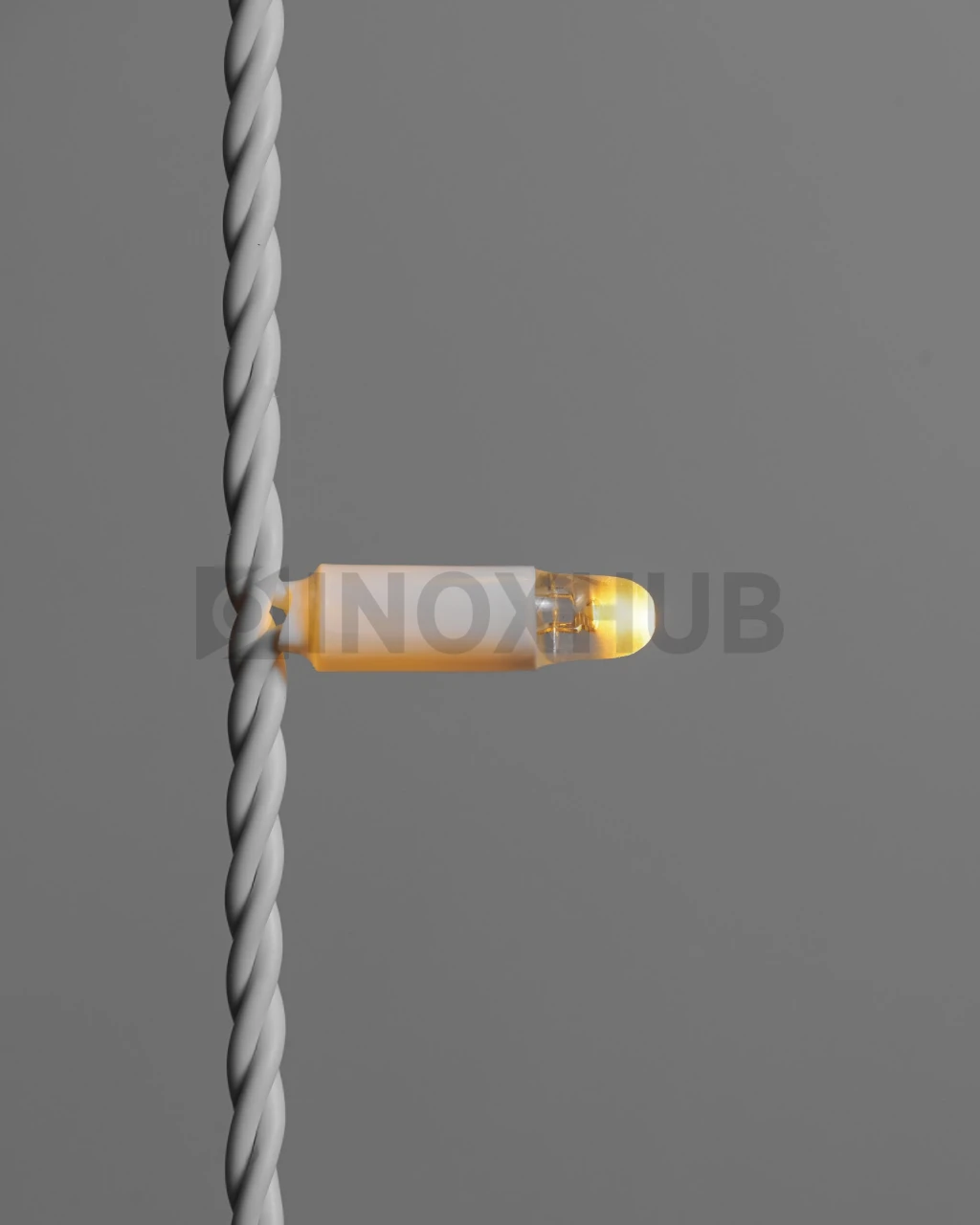 Светодиодная гирлянда INOXHUB Нить 10м, 100 LED, соединяемая, с мерцанием, 24В, IP65, белый резиновый провод 2.3мм, ТЁПЛАЯ БЕЛАЯ фото Иноксхаб