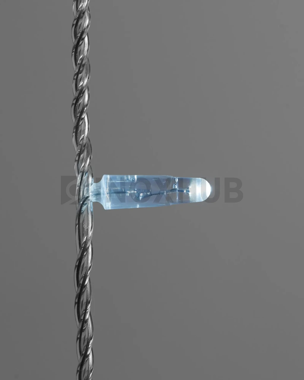 Гирлянда Занавес INOXHUB 2×3м, 600 LED, 220В, IP65, прозрачный провод, БЕЛЫЙ фото Иноксхаб