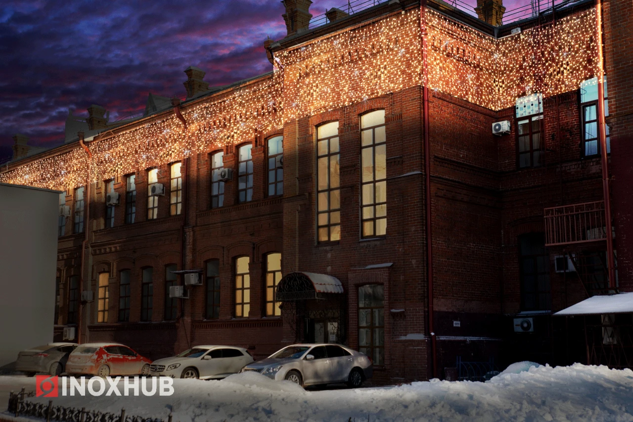 Гирлянда Занавес INOXHUB 2×1.5м Облегчённый, мерцающий, 300 LED, 220В, IP65, прозрачный провод, ТЁПЛЫЙ БЕЛЫЙ фото Иноксхаб