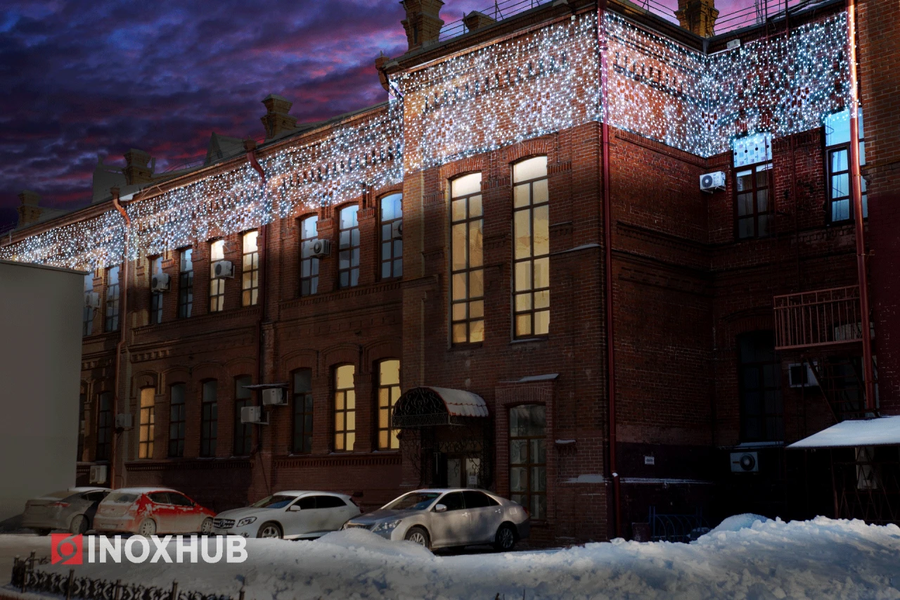 Гирлянда Занавес INOXHUB 2×1.5м Облегчённый, мерцающий, 300 LED, 220В, IP65, прозрачный провод, БЕЛЫЙ фото Иноксхаб