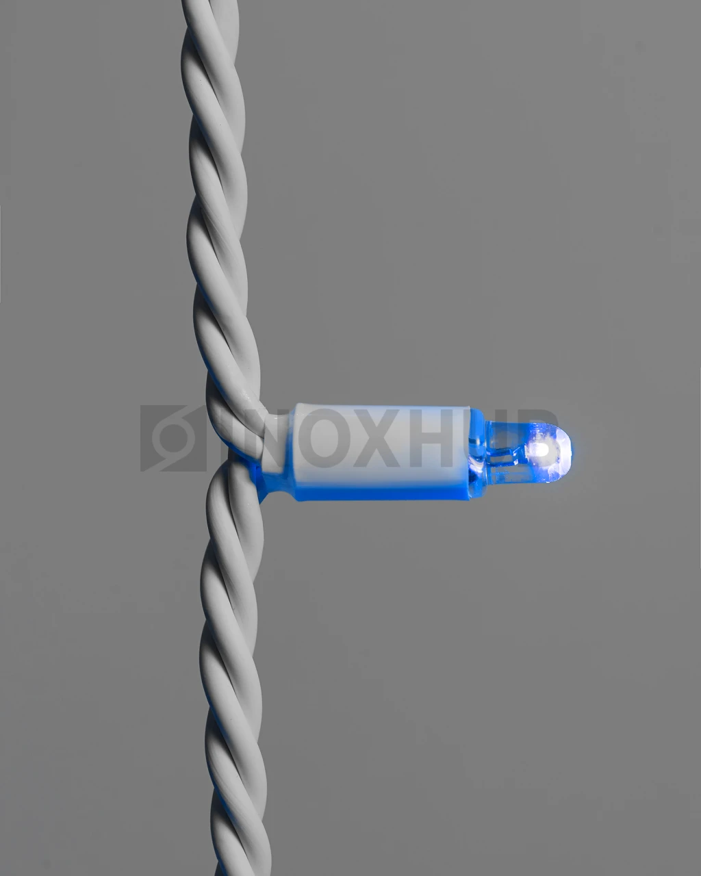 Светодиодная гирлянда INOXHUB Нить 10м, 100 LED, соединяемая, с мерцанием, 220В, IP65, белый резиновый провод 3.3мм, СИНЯЯ фото Иноксхаб